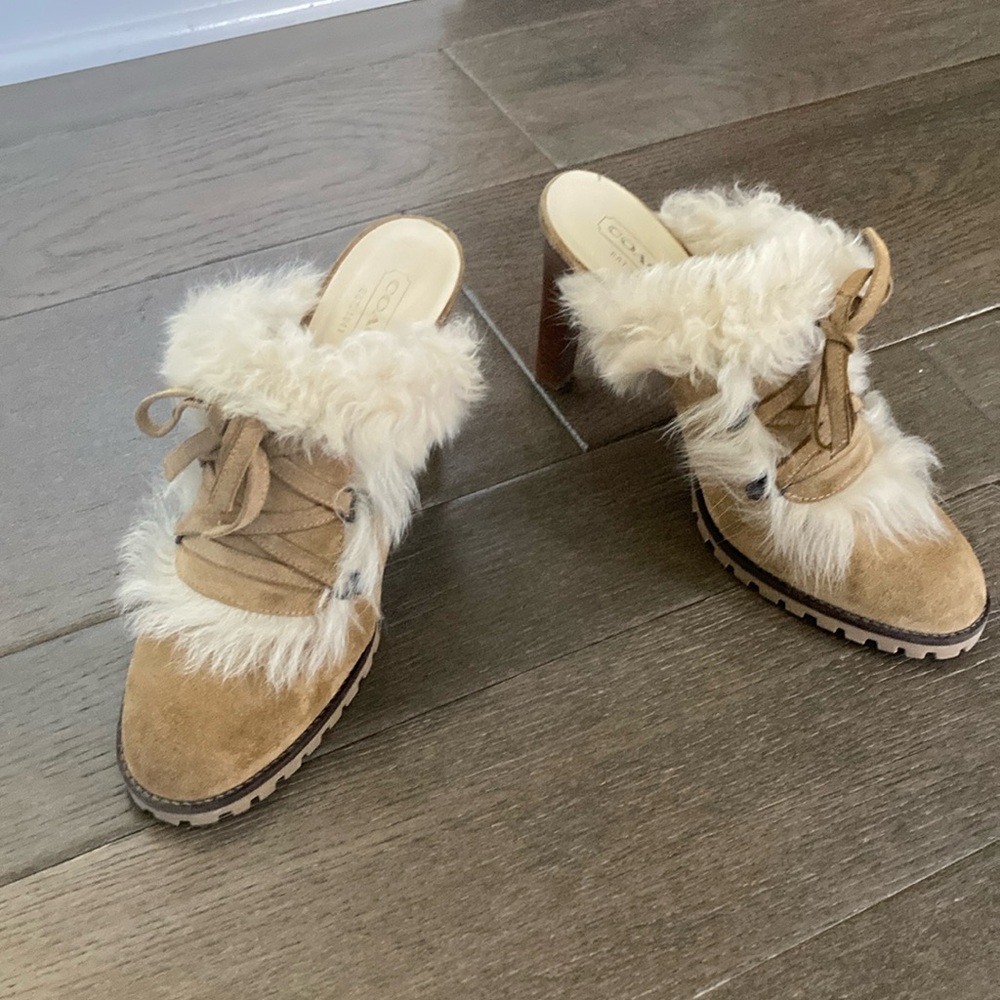 Women's Beige Fur-Lined Mules